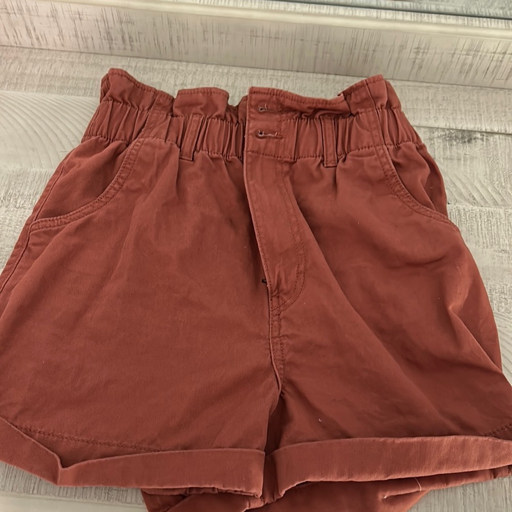 H & M cargo shorts